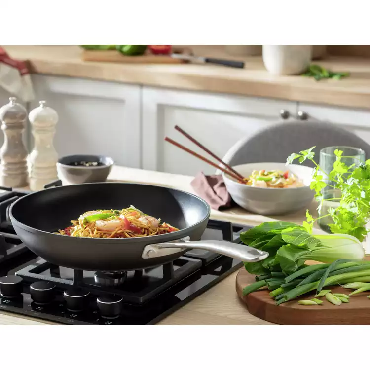 Habitat 30cm Hard Anodised Aluminium Frying Pan