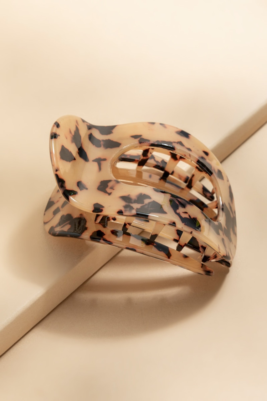 Angela Animal Print Flat Hair Claw