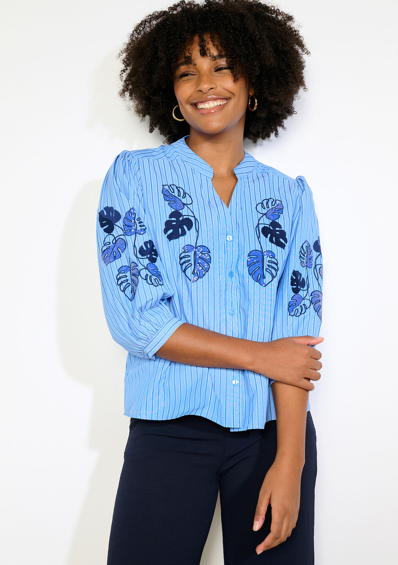 Gestreepte blouse met borduursel