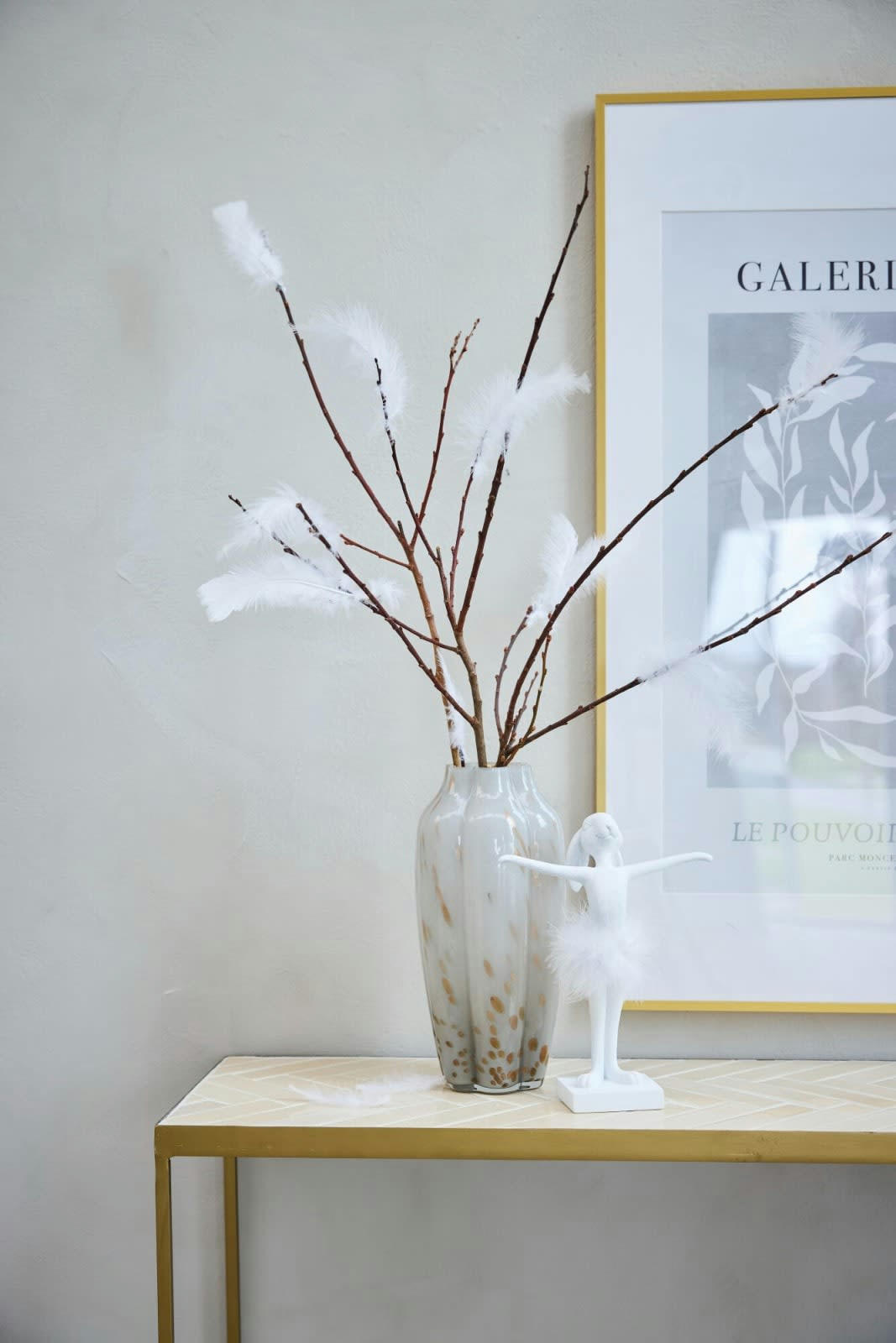 - Vase en céramique blanc H18