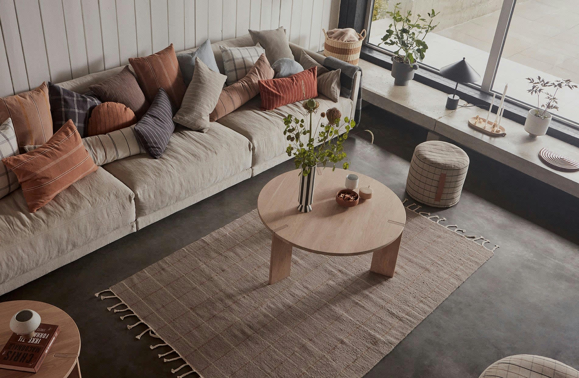 OY - Table basse marron chêne Ø90xH40cm