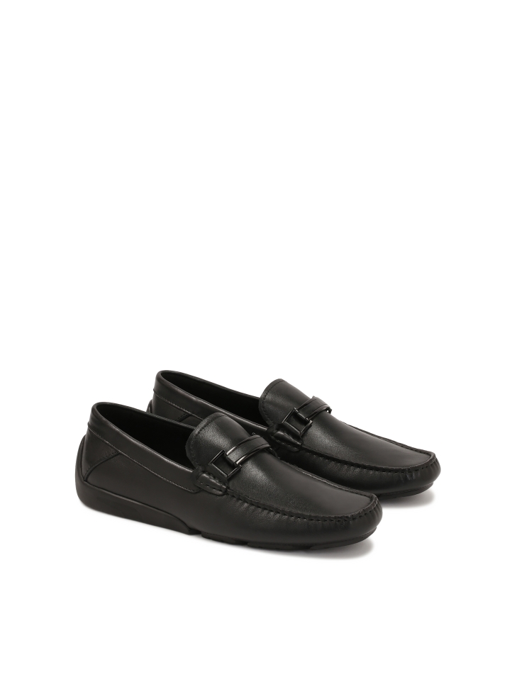 Black moccasins in smooth leather