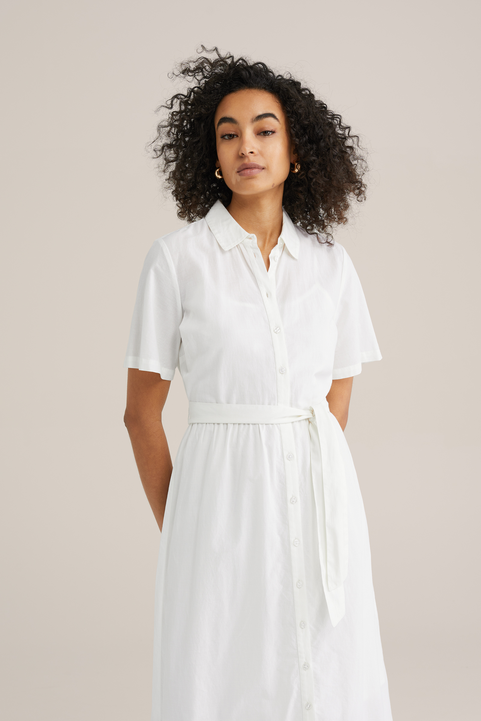 Dames Midi jurk met embroideries