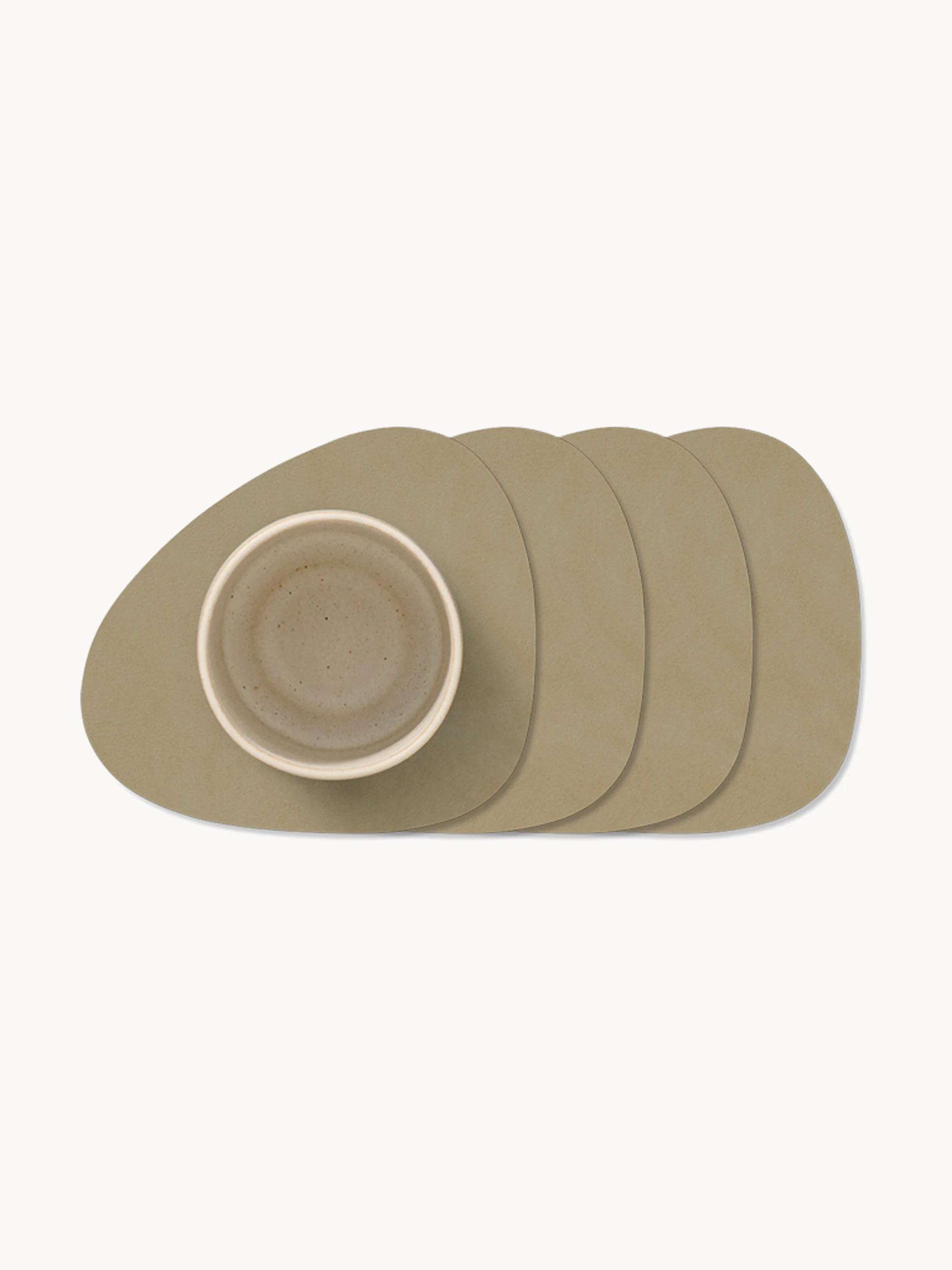 Asymmetrische Leder-Untersetzer Curve, 4er-Set
