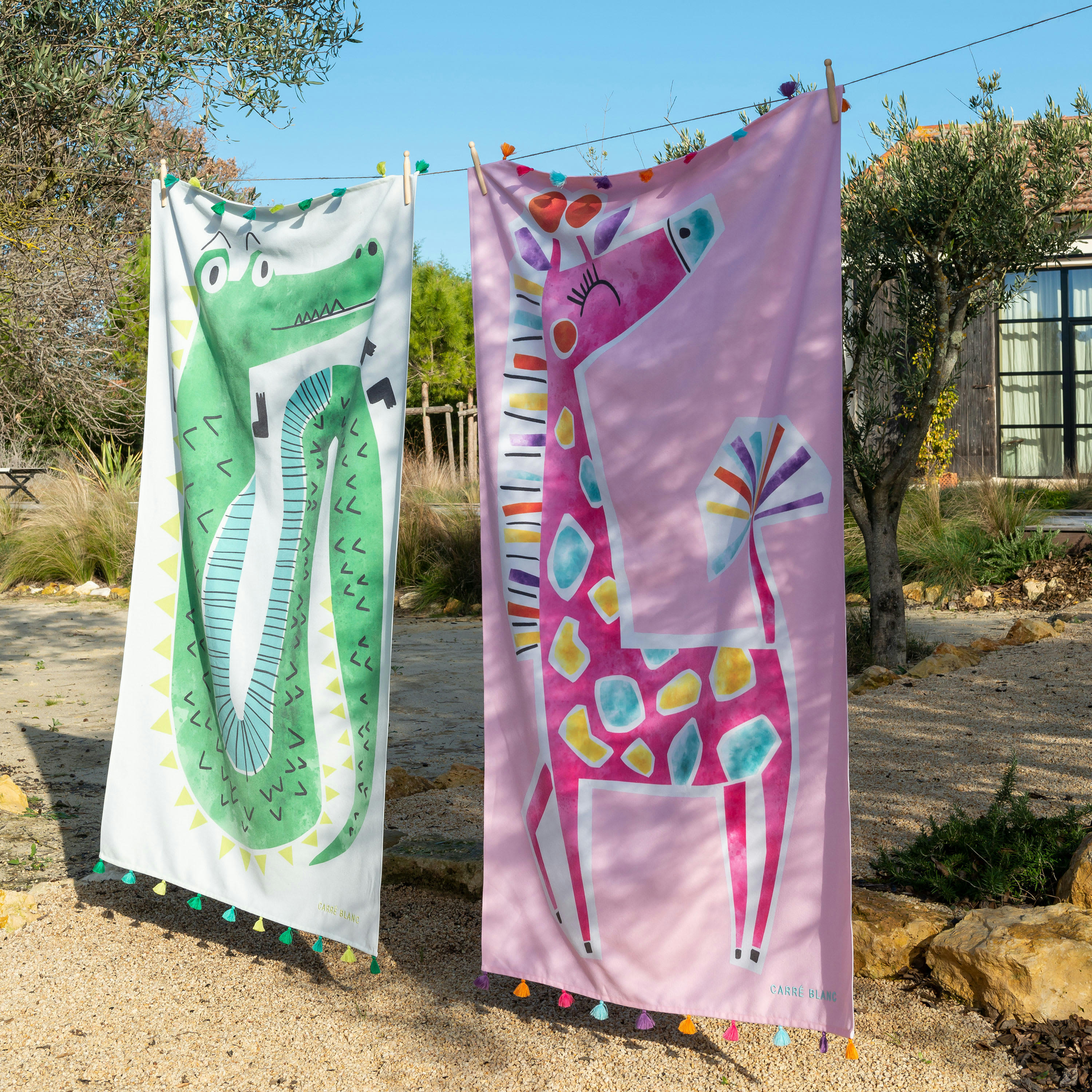 CROCO - Fouta coton imprimé brodé vert 90 x 160 cm