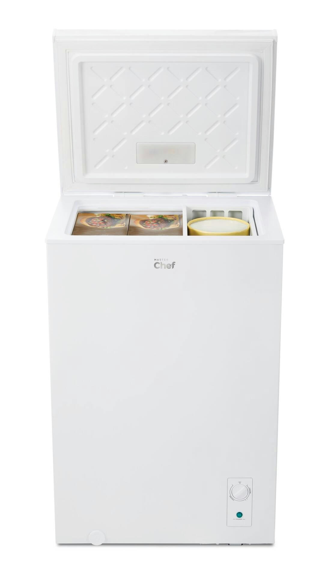 MASTER Chef Energy Star Chest Freezer with Front-Mount Thermostat for Dorms/Bedroom, 3.5-cu.ft., White