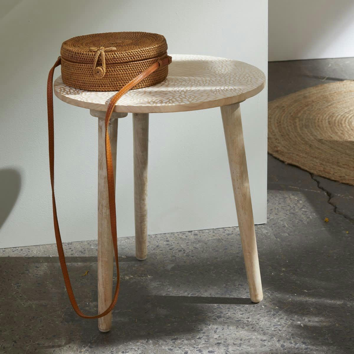 MANGO WOOD - Bout de canapé imprimé en bois beige 40x40x45