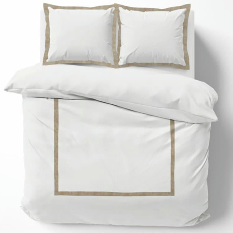 - Parure 3 p. 100 % coton blanc 240 x 220 cm