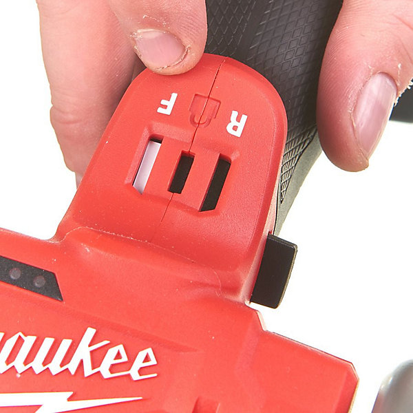 Meuleuse d'angle MILWAUKEE M12 FCOT-422X - 1 batterie 2.0 Ah - 1 batterie 4.0 Ah - 1 chargeur 4933464619