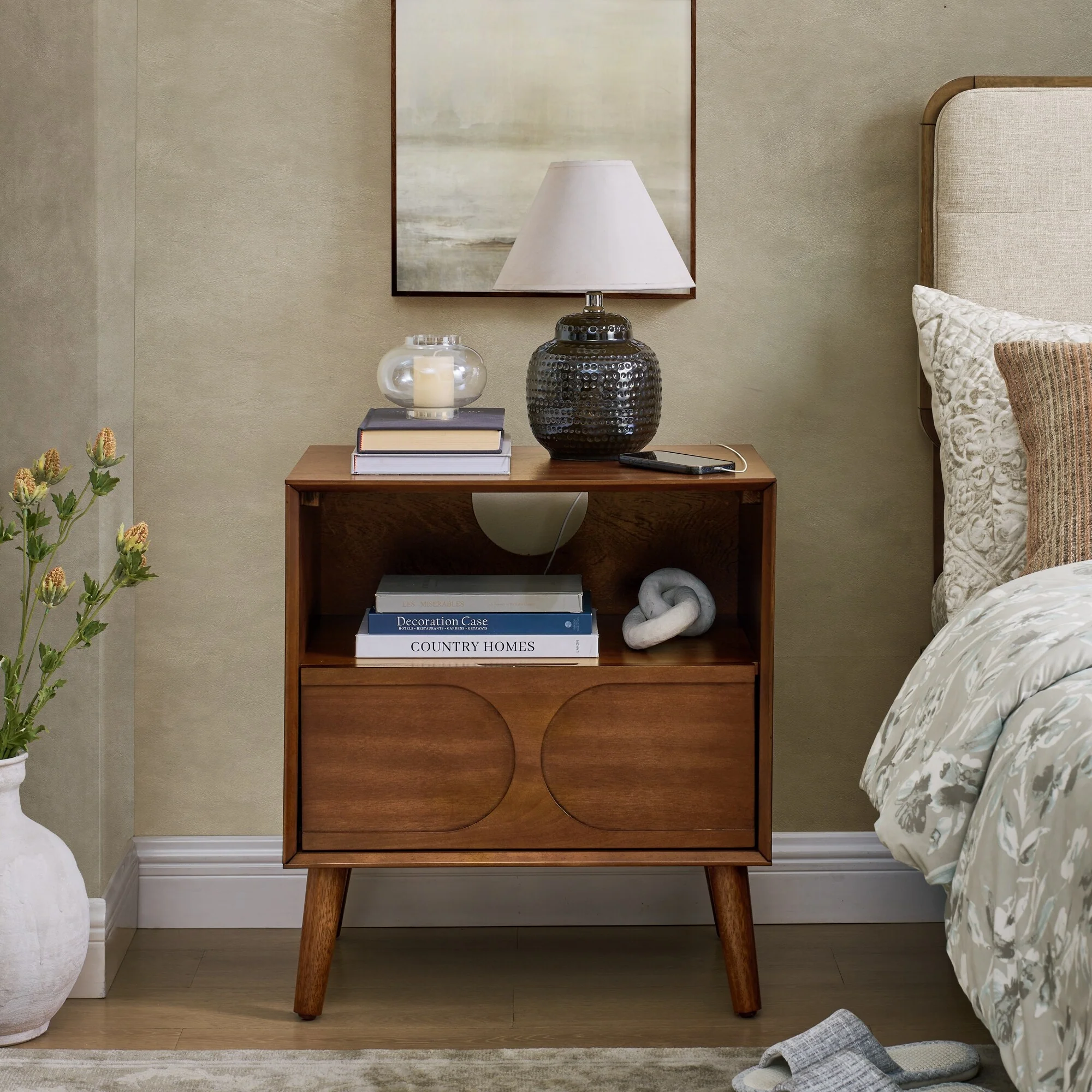 Modern Fluted Nightstand with Charging Station USB Ports & Outlet Hole & 4 Solid Wood Legs, Open Shelf Farmhouse End Table