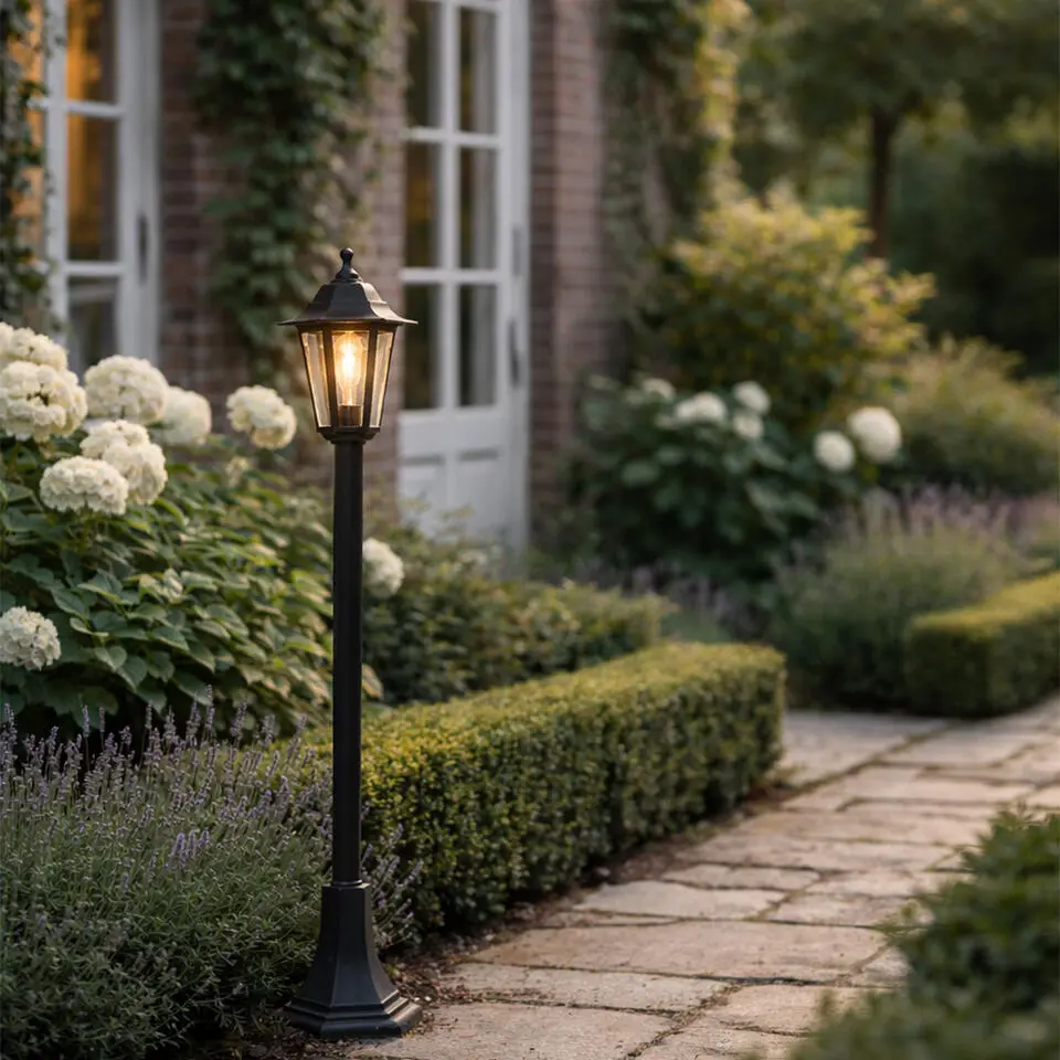 Qazqa wandlamp met bewegingssensor new haven zwart e27