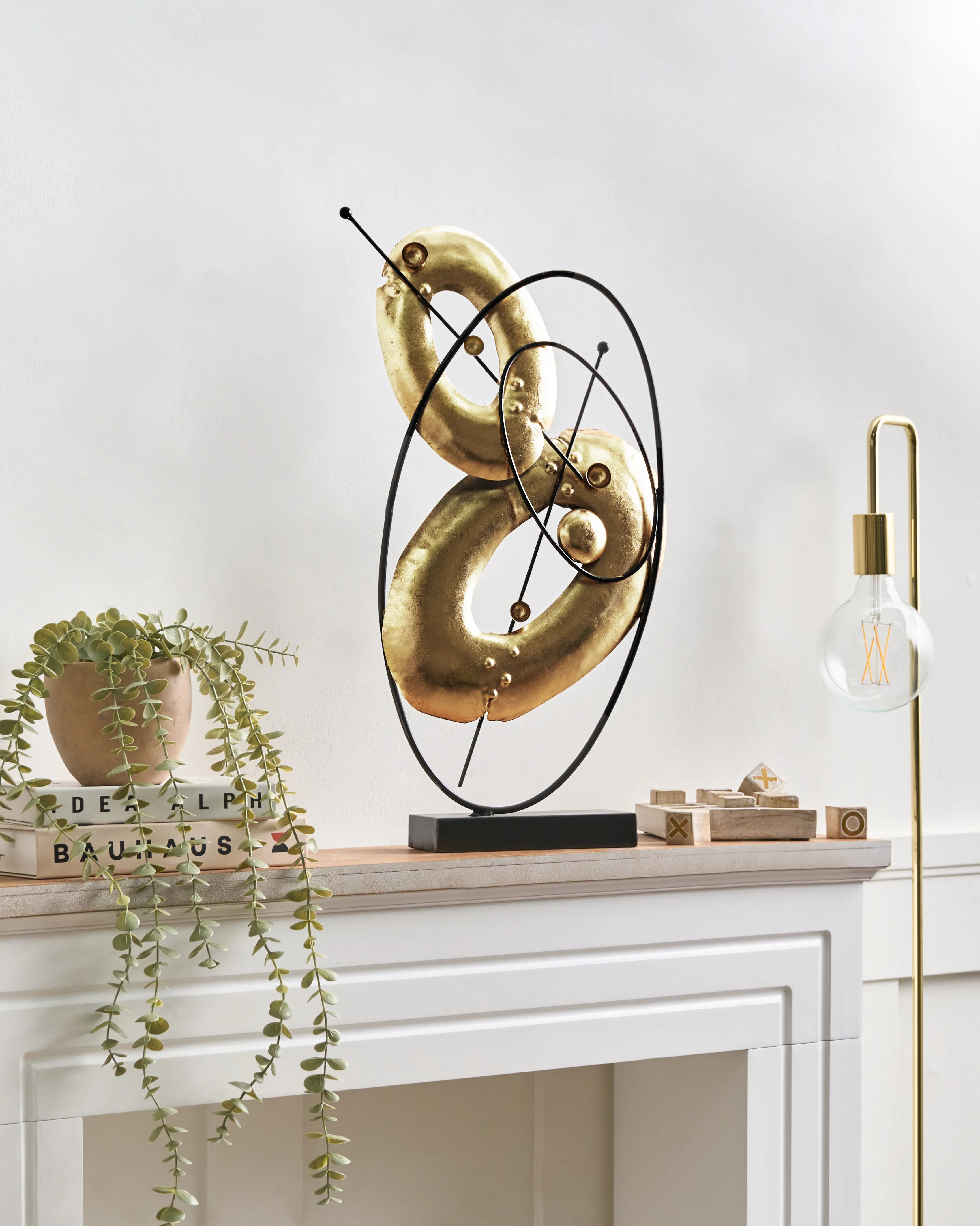 Figurine LUSK Metal Gold
