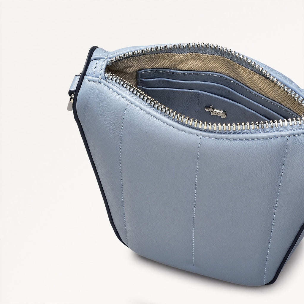 Oak Street - Medium Phone Cross Body Bag