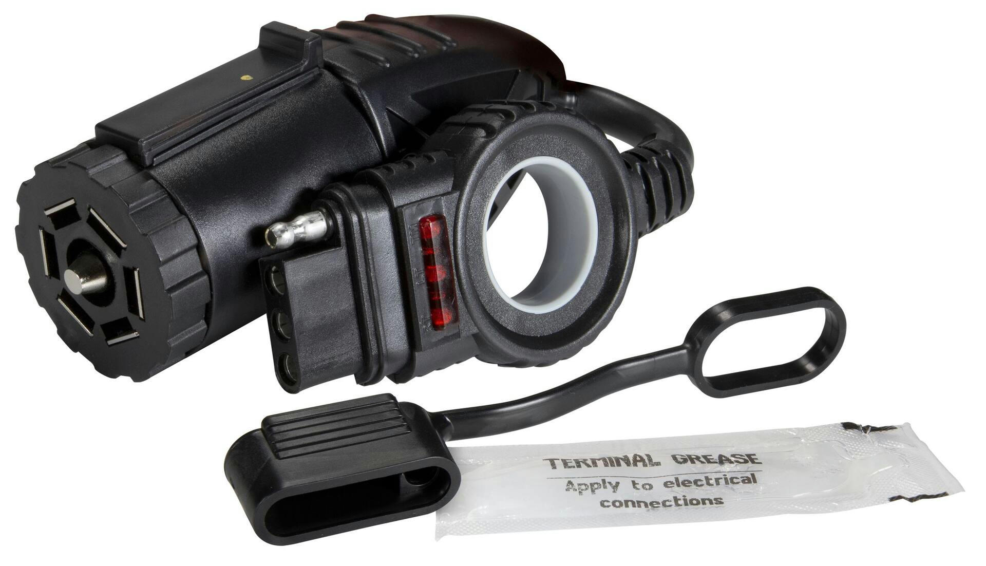 Hopkins Towing Solution Endurance Easy-Pull 7 Blade to 4 Flat with LED Test