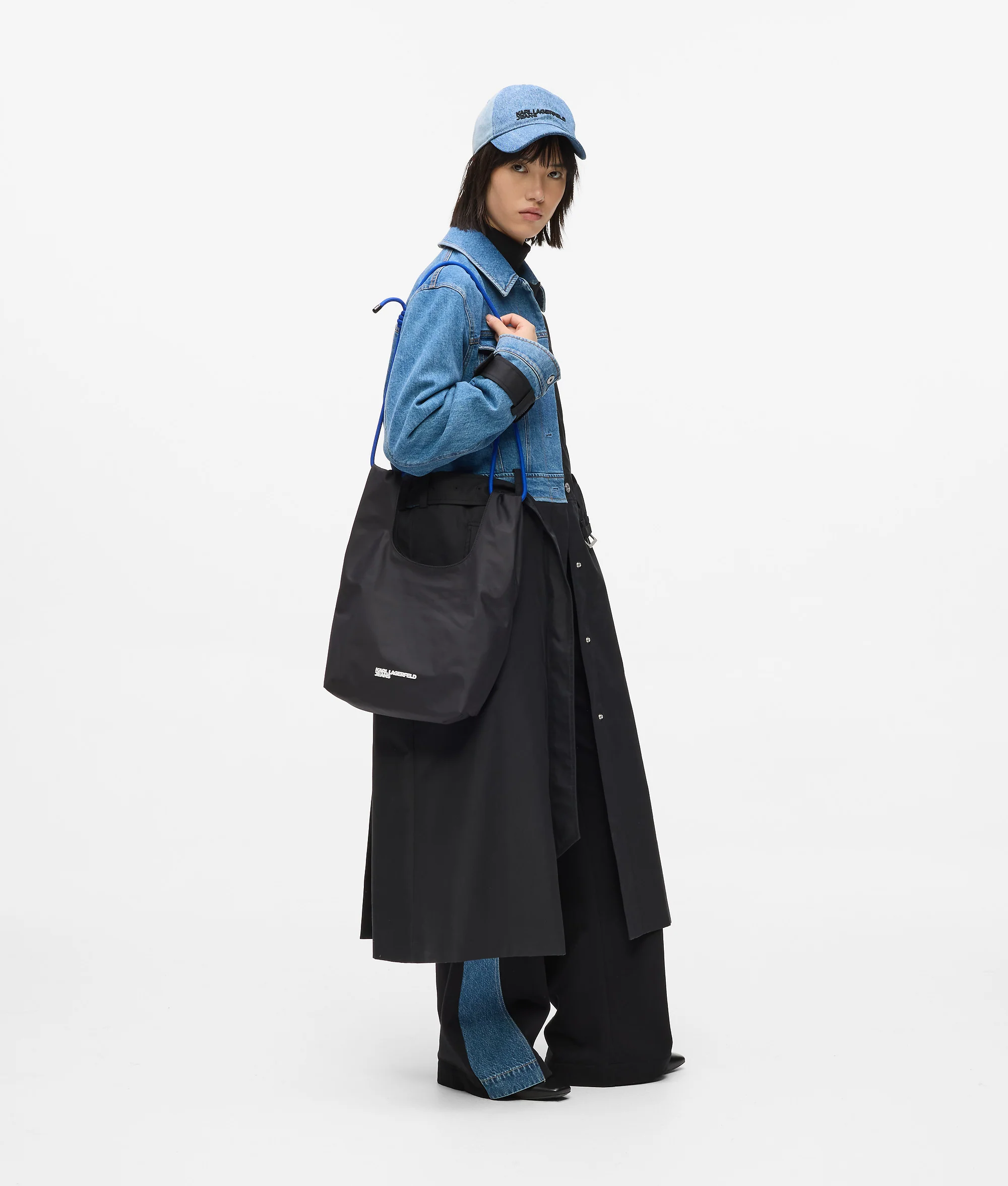 Sac cabas en nylon avec cordon