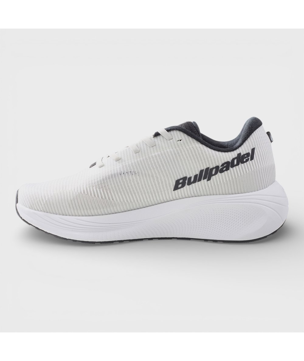 ZAPATILLA BULLPADEL MOVE PRO 26V GRIS CLARO