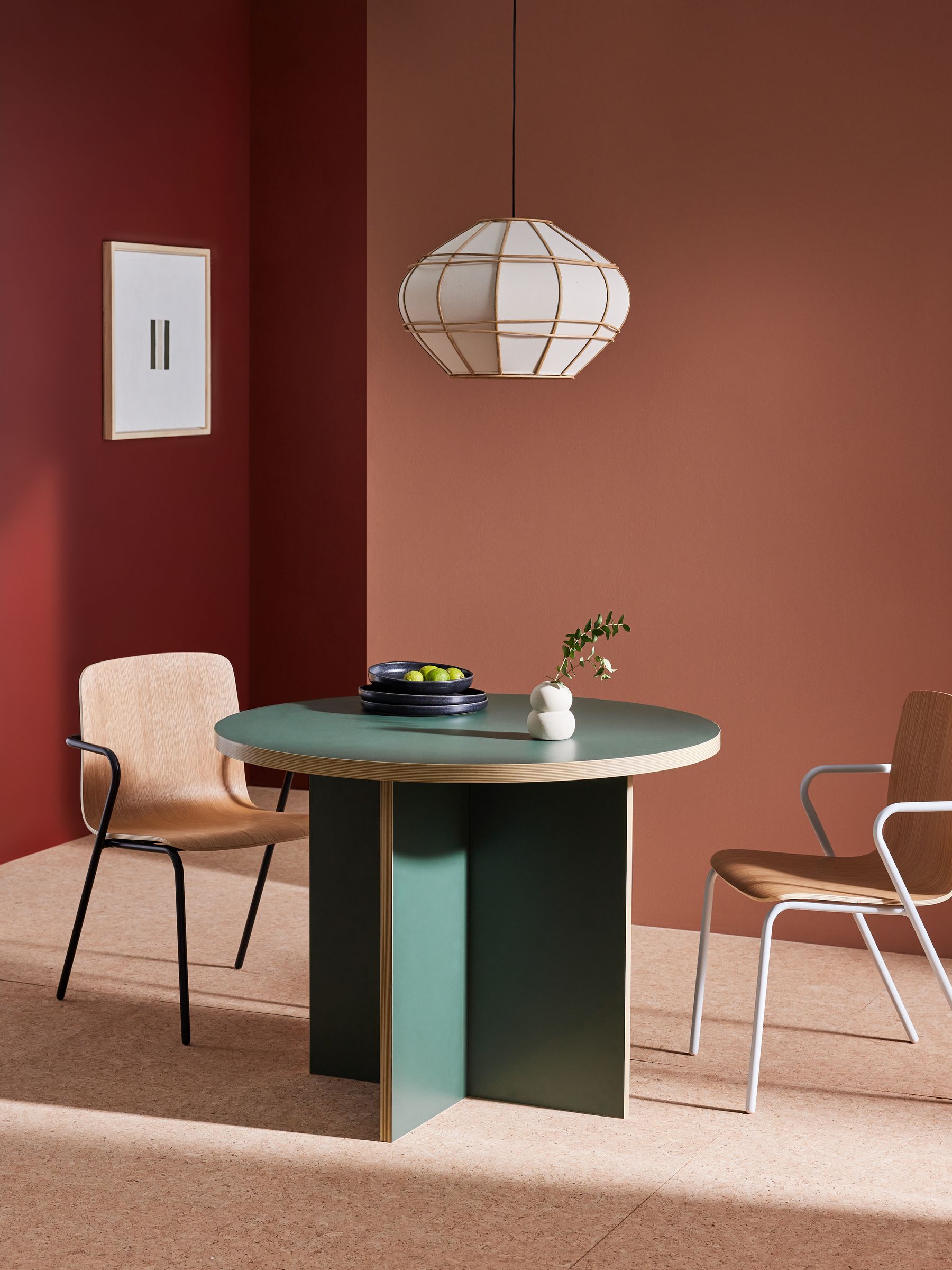 Zayla Round Fixed Dining Table in Dark Green