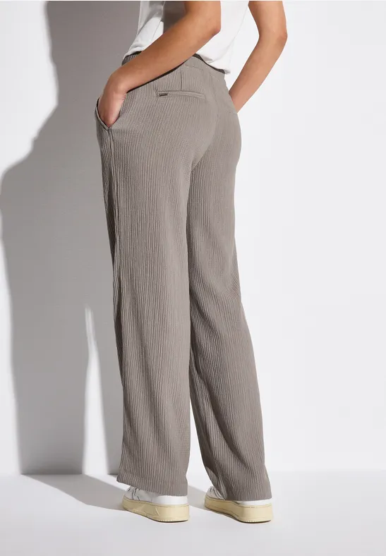 Wide Leg Hose mit Struktur