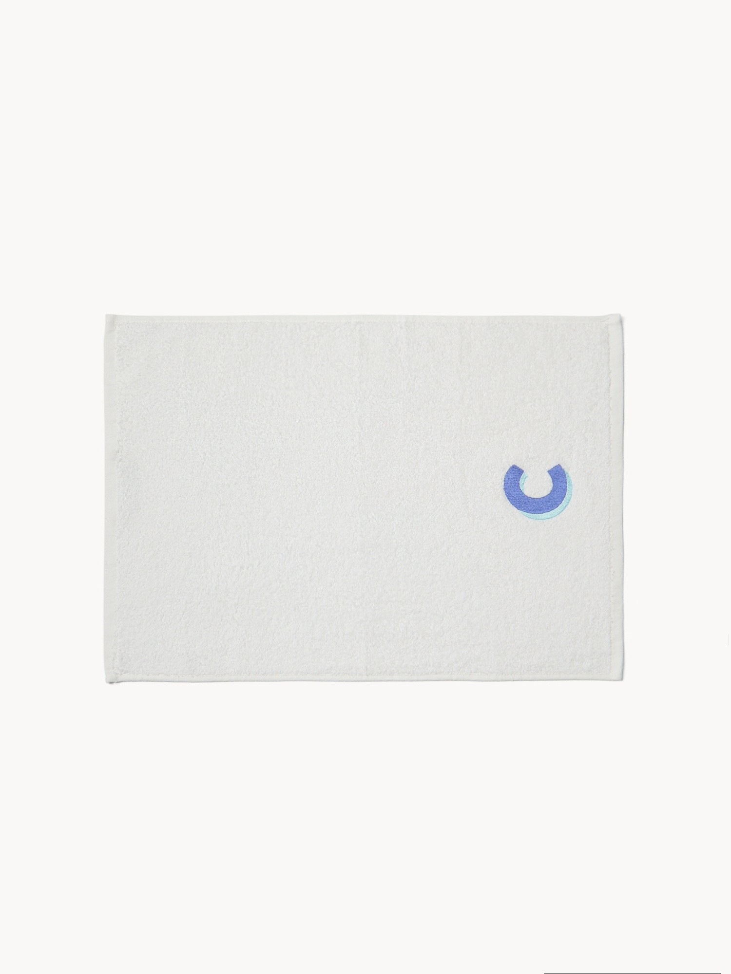 Set 2 asciugamani in spugna di cotone ricamo lettera C - Prezzo di lancio