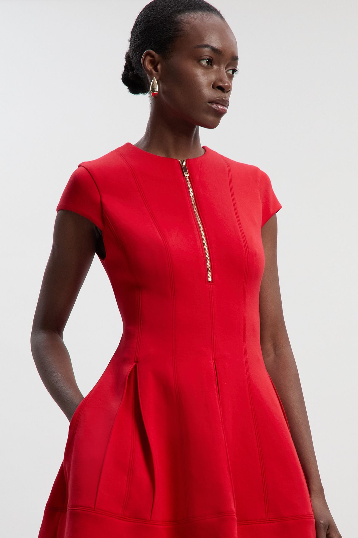 KarenMillen Scuba Zip Detail Pleated Short Sleeve Mini Dress