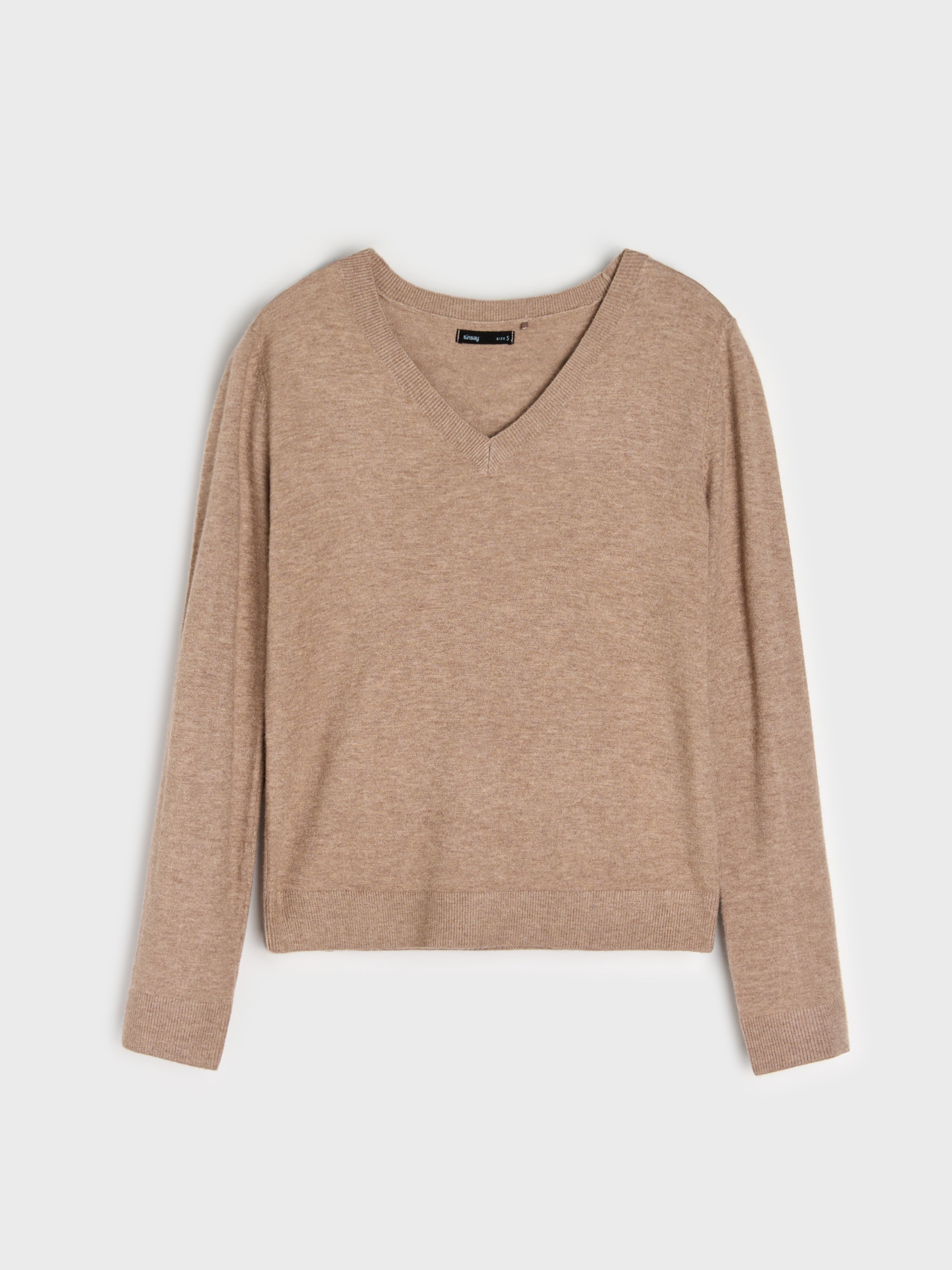 Sweter z dekoltem w serek