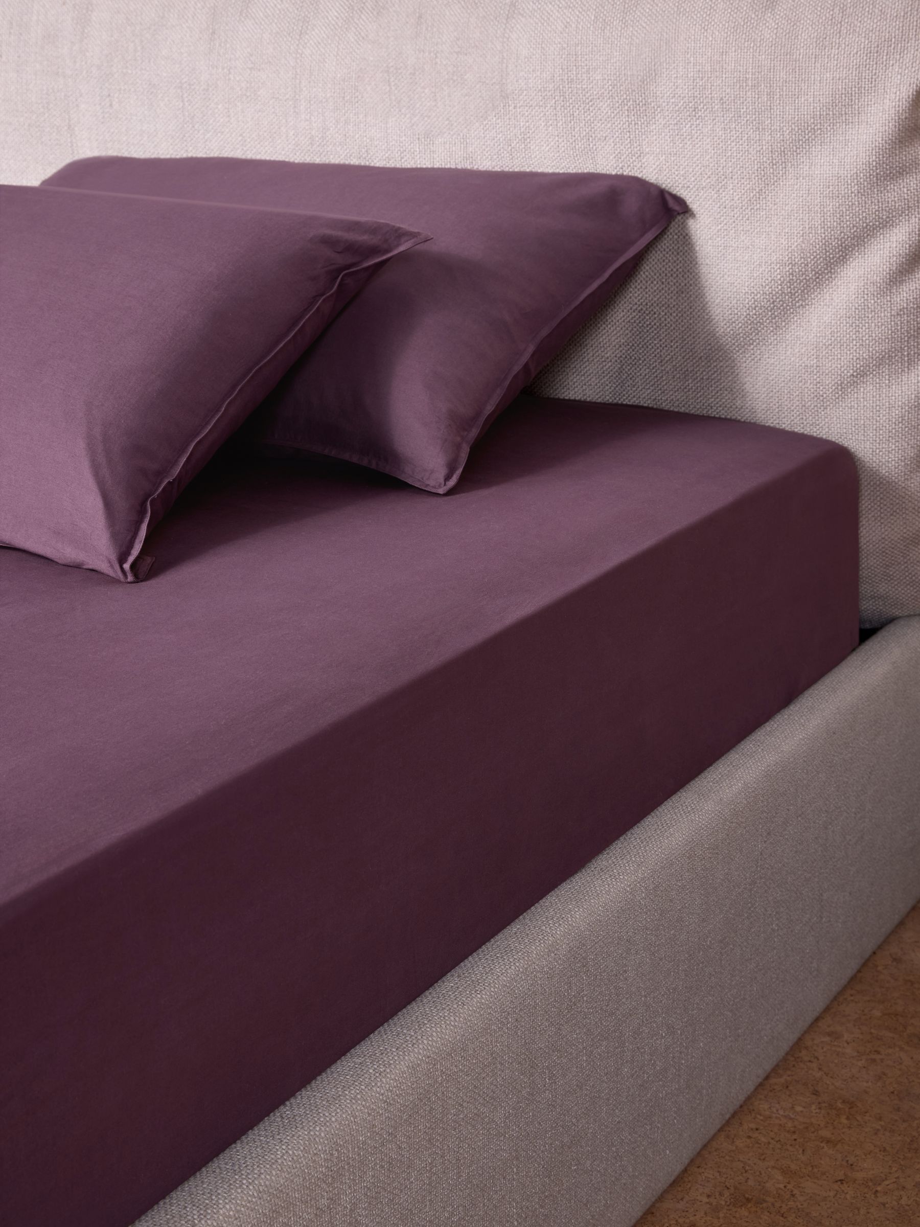 Cosy Washed Cotton Extra Deep Fitted Sheet in Aubergine Purple