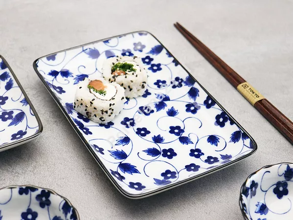 Zestaw do sushi dla 2 osób (4 el.) z pałeczkami Tokyo Design Studio - Shin Kar 22580