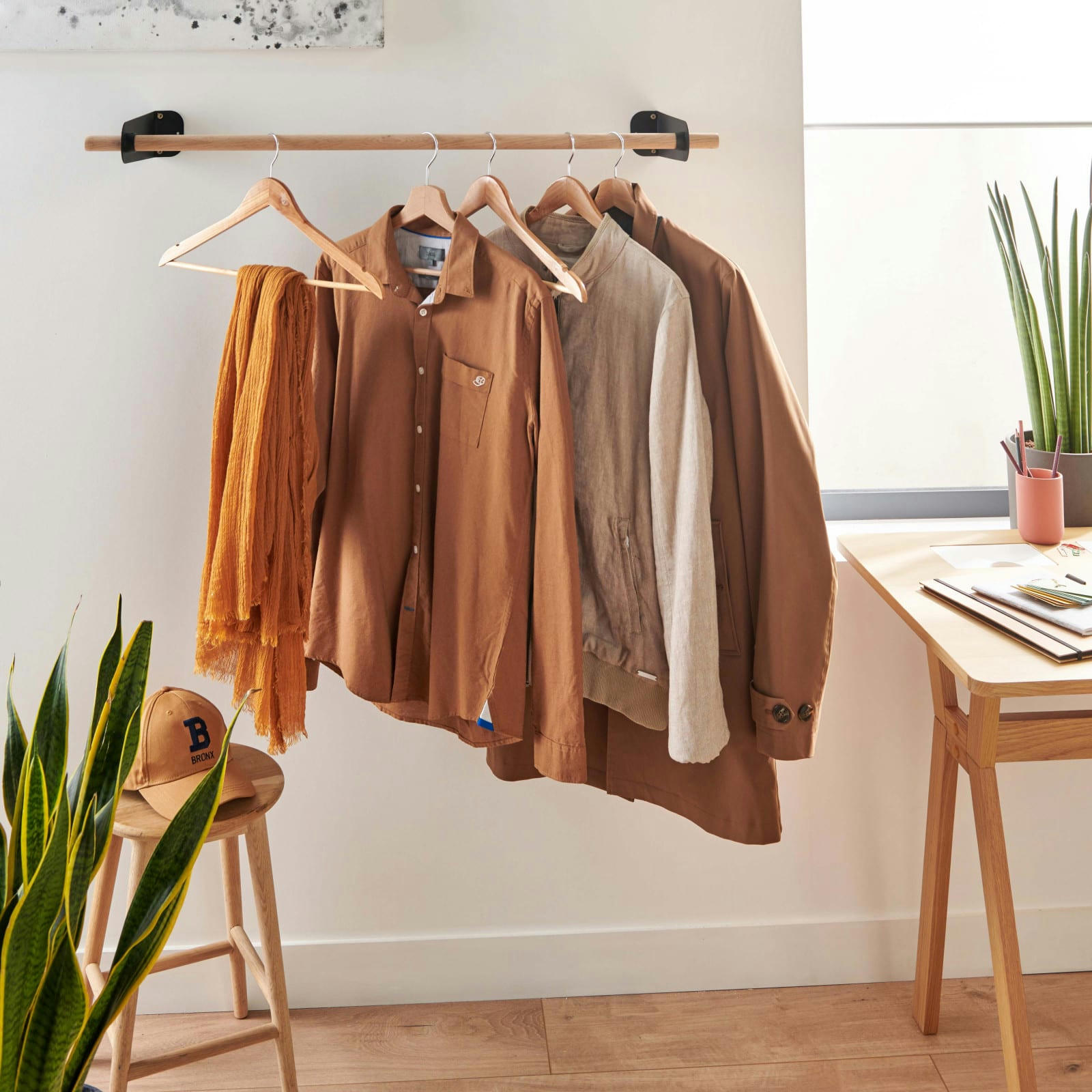 YURI - Penderie murale bois et métal L100 cm Noir