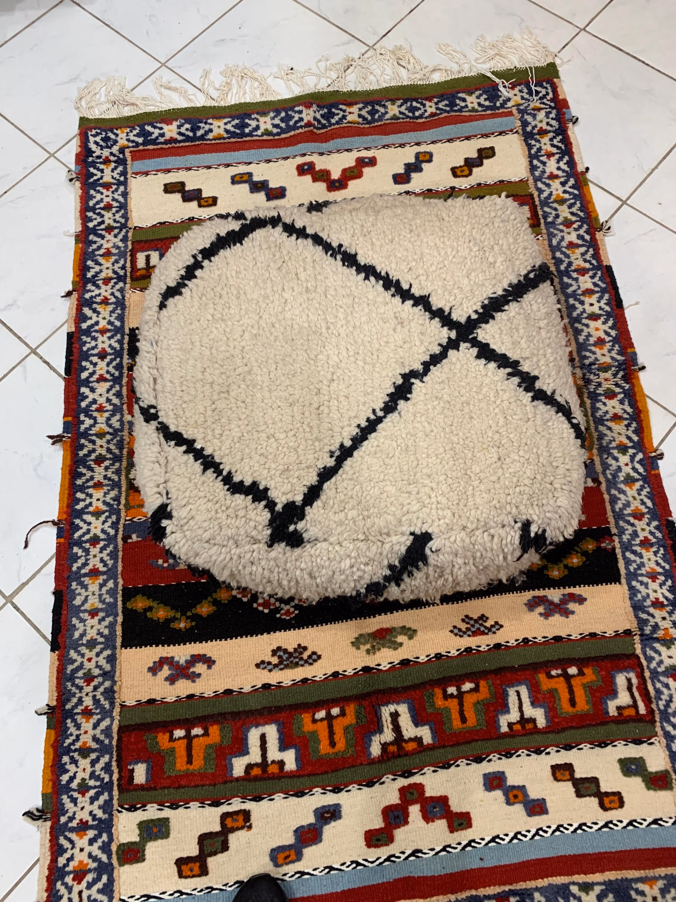 Moroccan Wool Pouf – Handmade Berber Ottoman – Boho Floor Cushion – Natural Home Decor