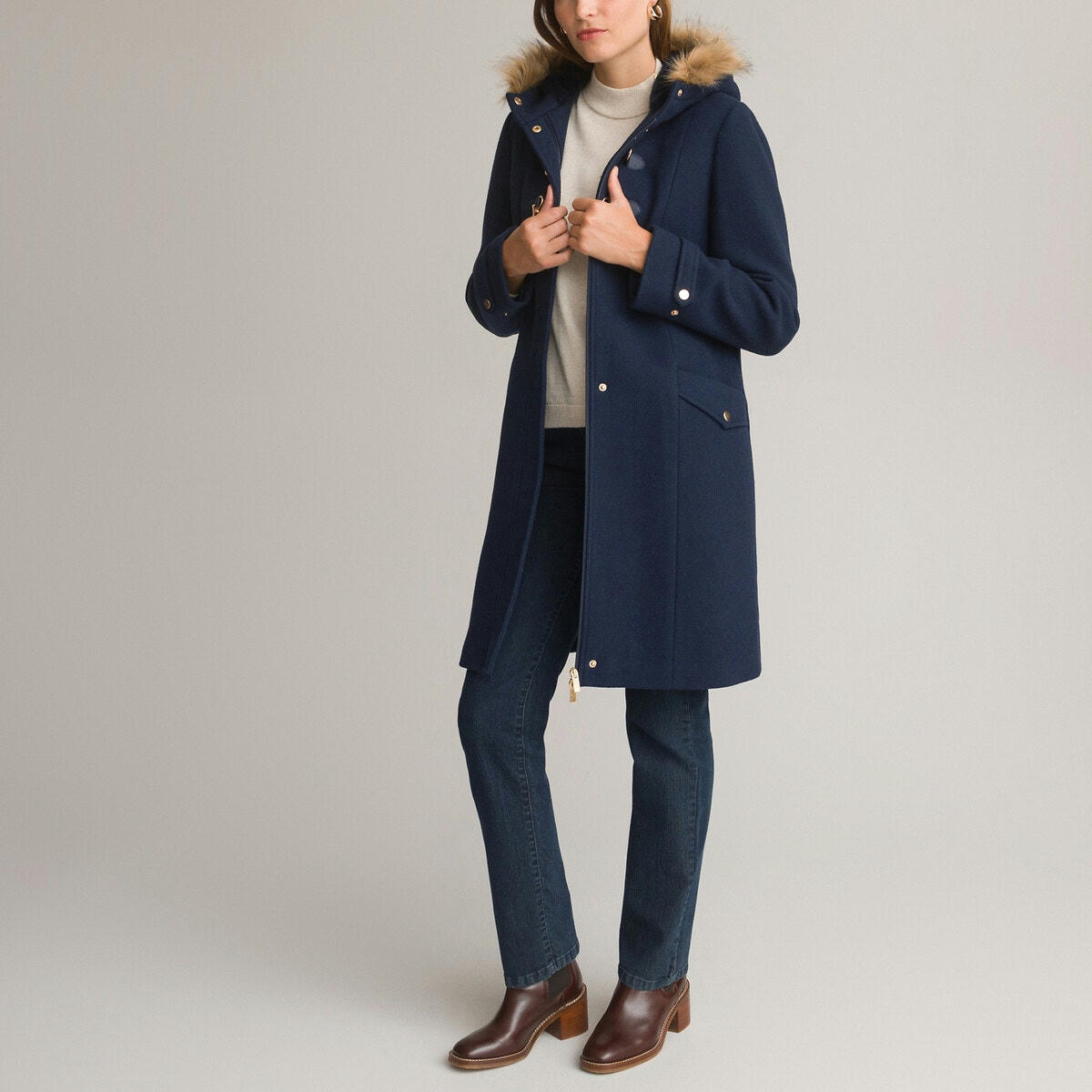 Manteau mi-long à capuche, fermeture zippée