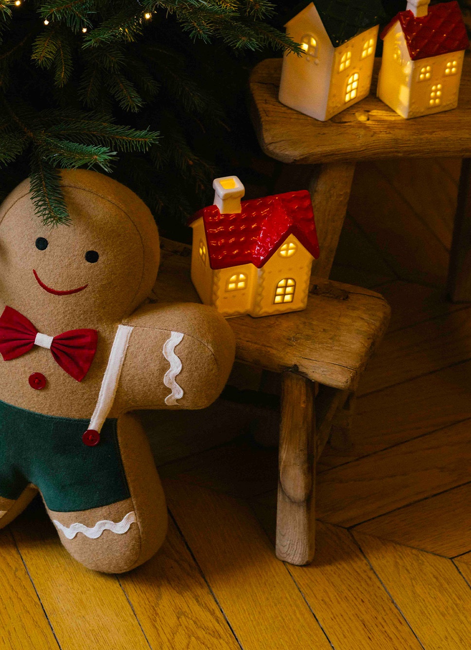 MAISON LUMINEUSE EN PORCELAINE ROUGE