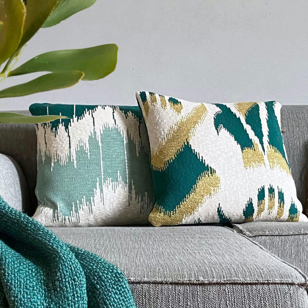 IKAT - Coussin ikat tricoté vert 50x50
