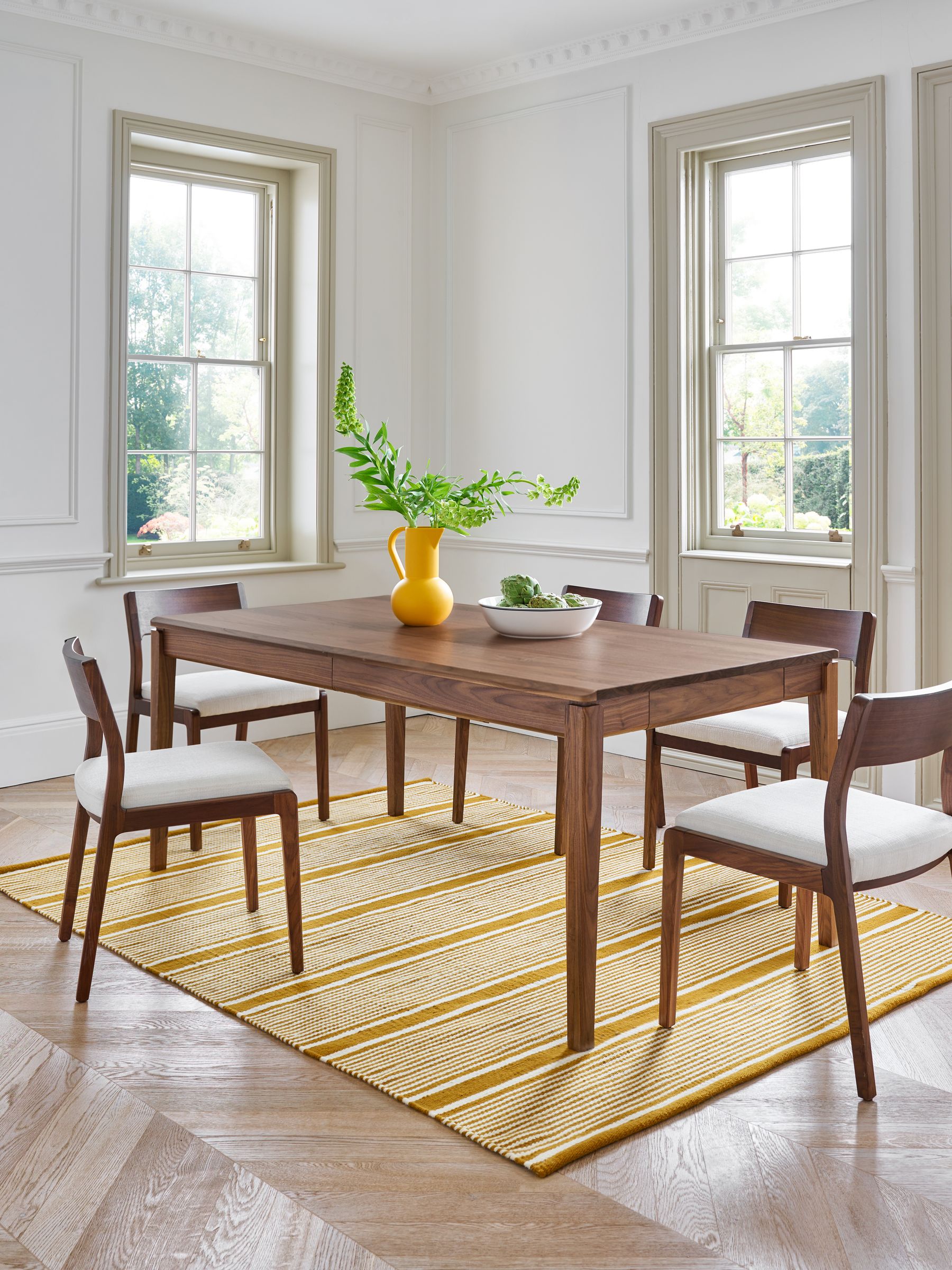 Jasper Conran London Brown Rectangular 6 to 8 Seater Belgrave Walnut Extending Dining Table