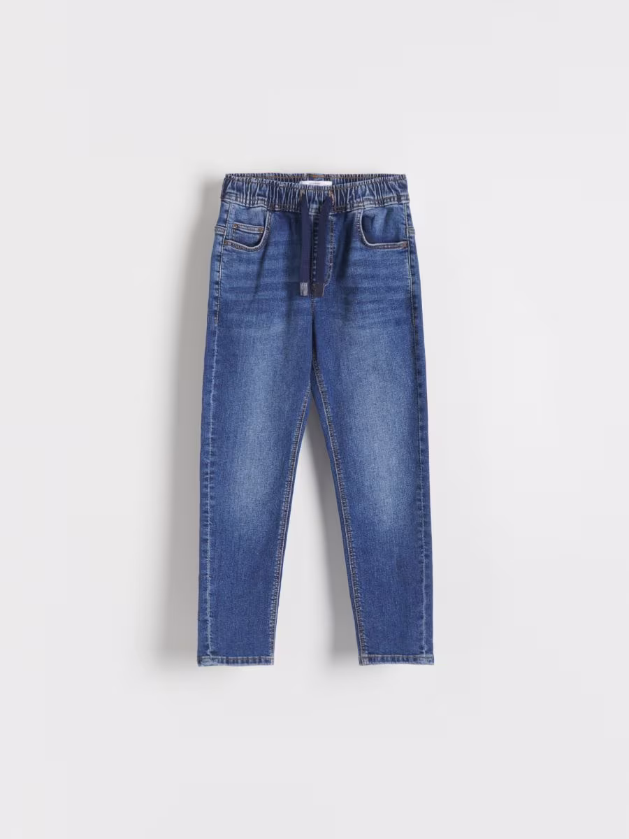 Elastic Carrot Jeans