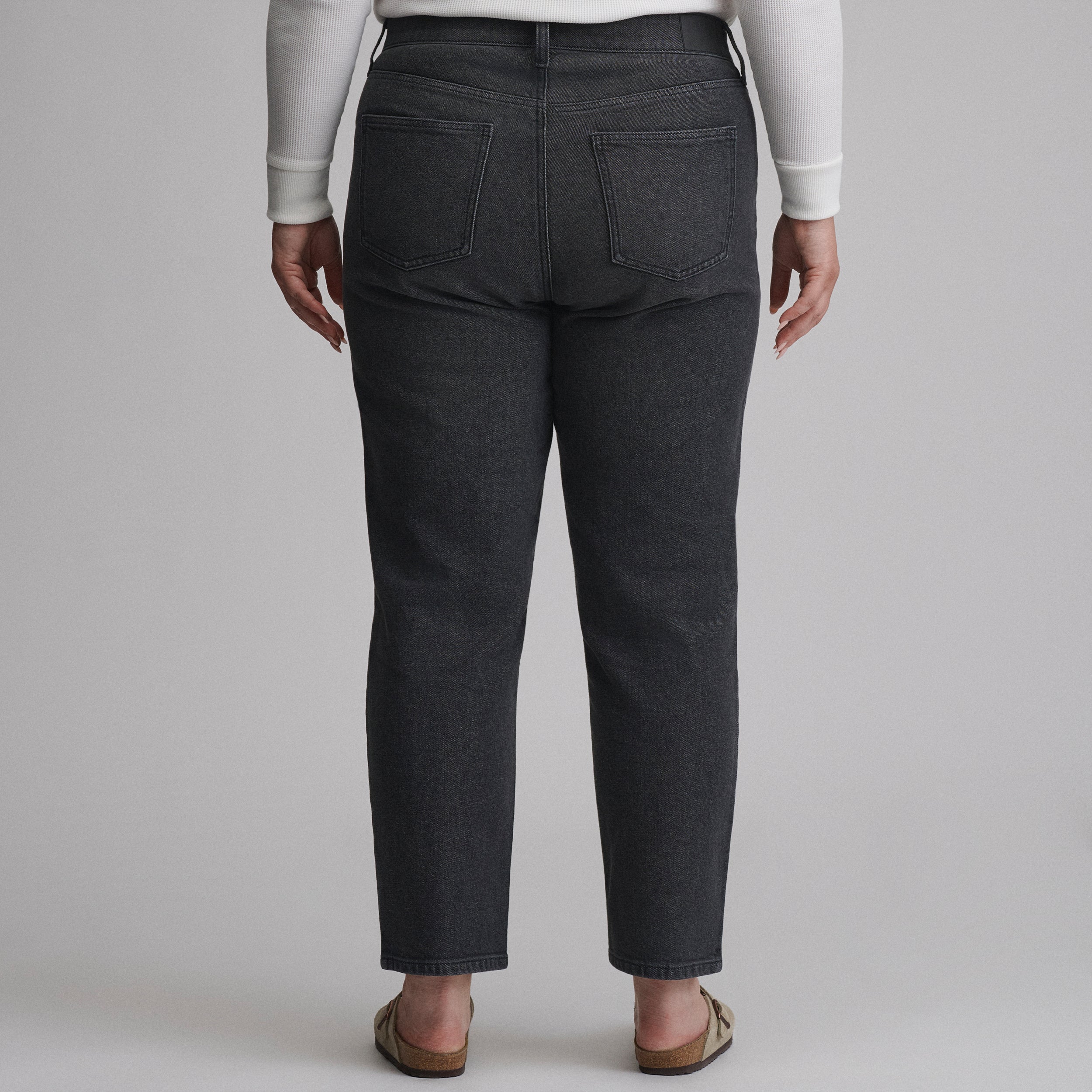Women's Iconic Perfect Straight Jean