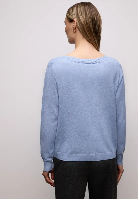 Basic U-Boot Pullover