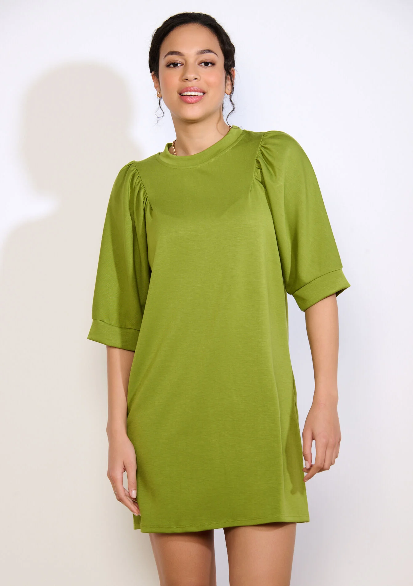 Sweaterjurk met pofmouwen