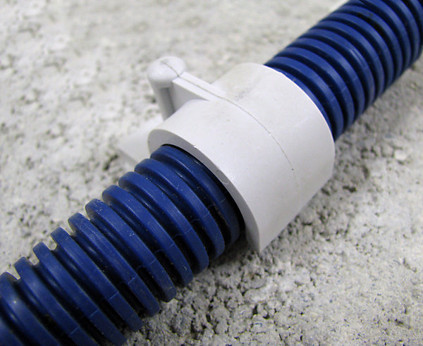 Fixation pour gaine simple ø25 mm Ing Fixation