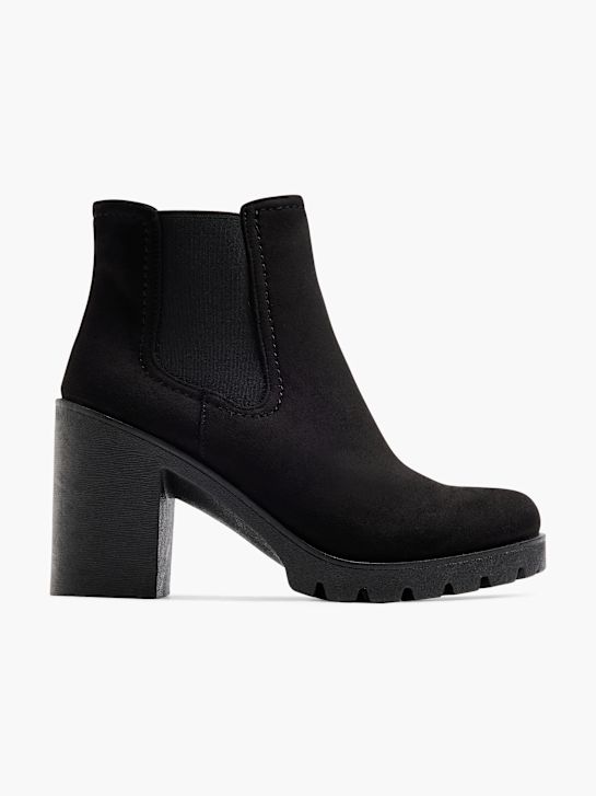 Heeled chelsea boot
