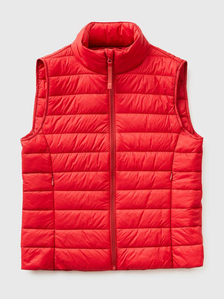 Sleeveless slim fit padded jacket