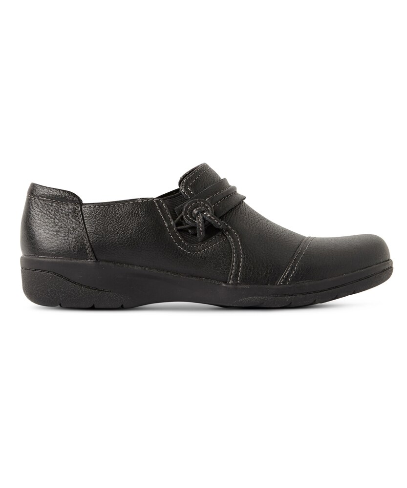 Clarks Women's Cheyn Madi Slip On Leather Shoes - Black