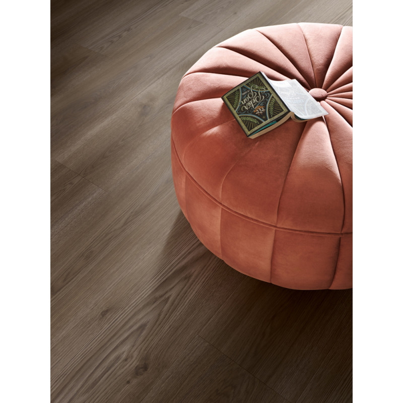 Sol en vinyle Namsen Pad Pro chêne norvégien foncé 2,13 m² PERGO