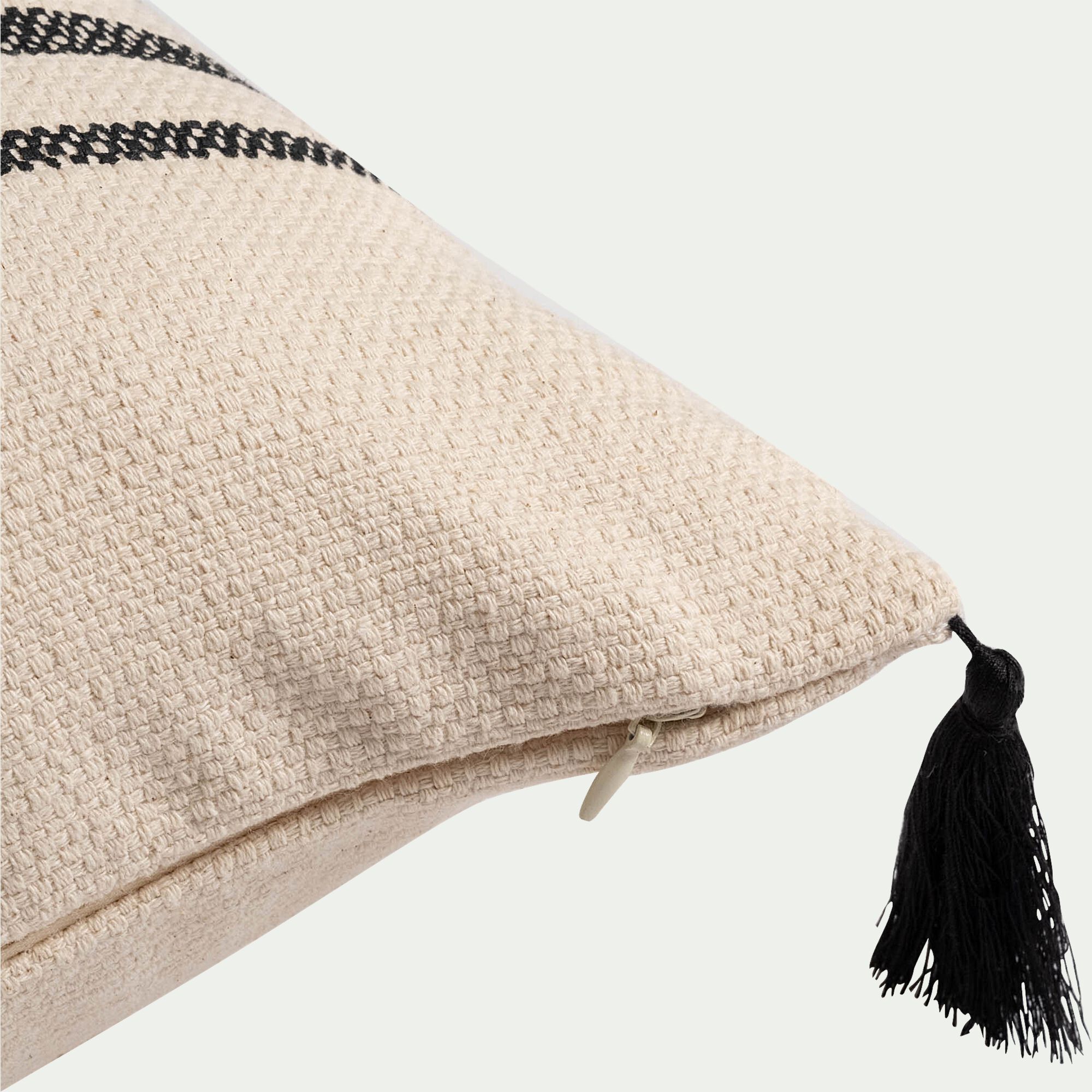 HELIO - Housse de coussin en coton finition pompons 45x45cm - beige