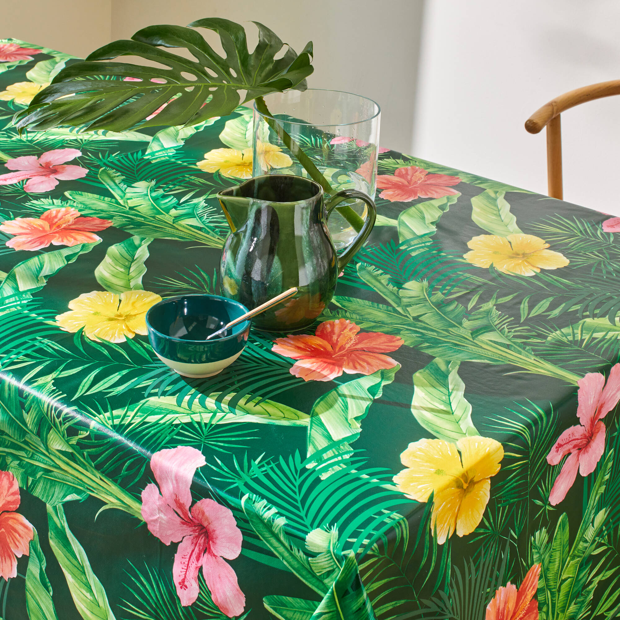 Nappe toile cirée imprimé hibiscus