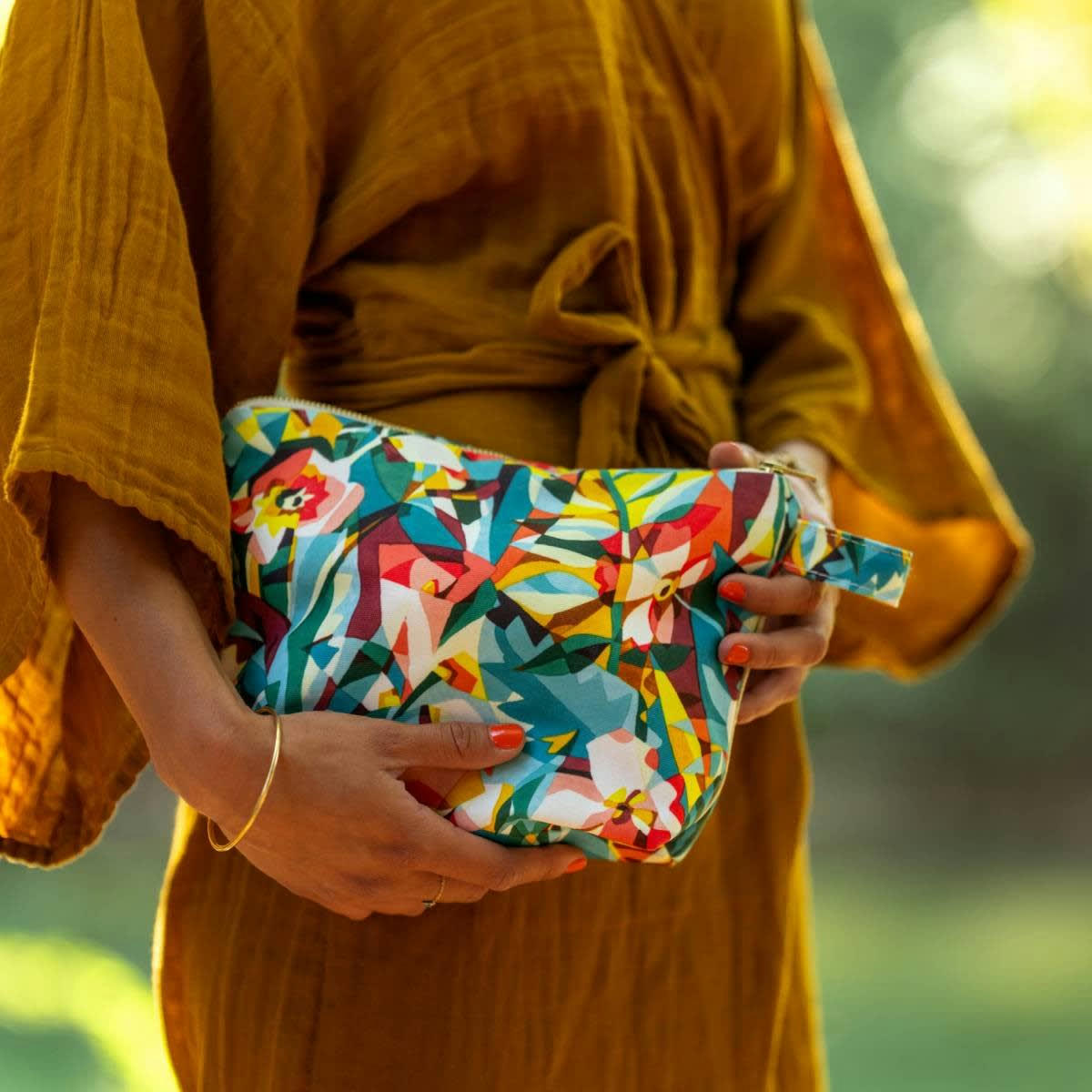 BOA - Pochette en toile outdoor imprimé fleuri 19x28cm