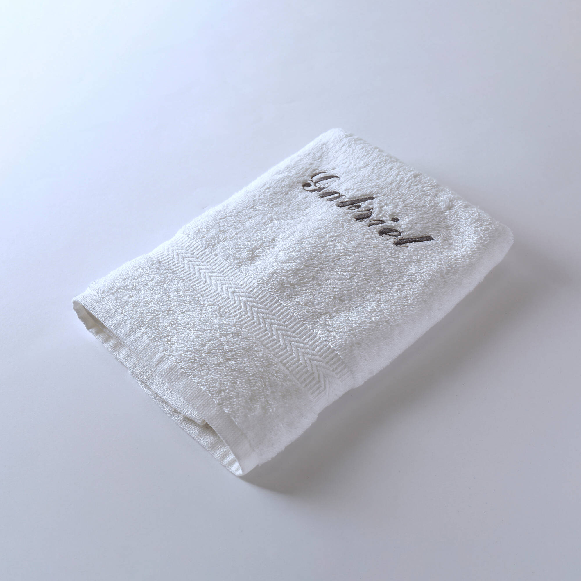 Collection serviettes de bain personnalisables confort moelleux