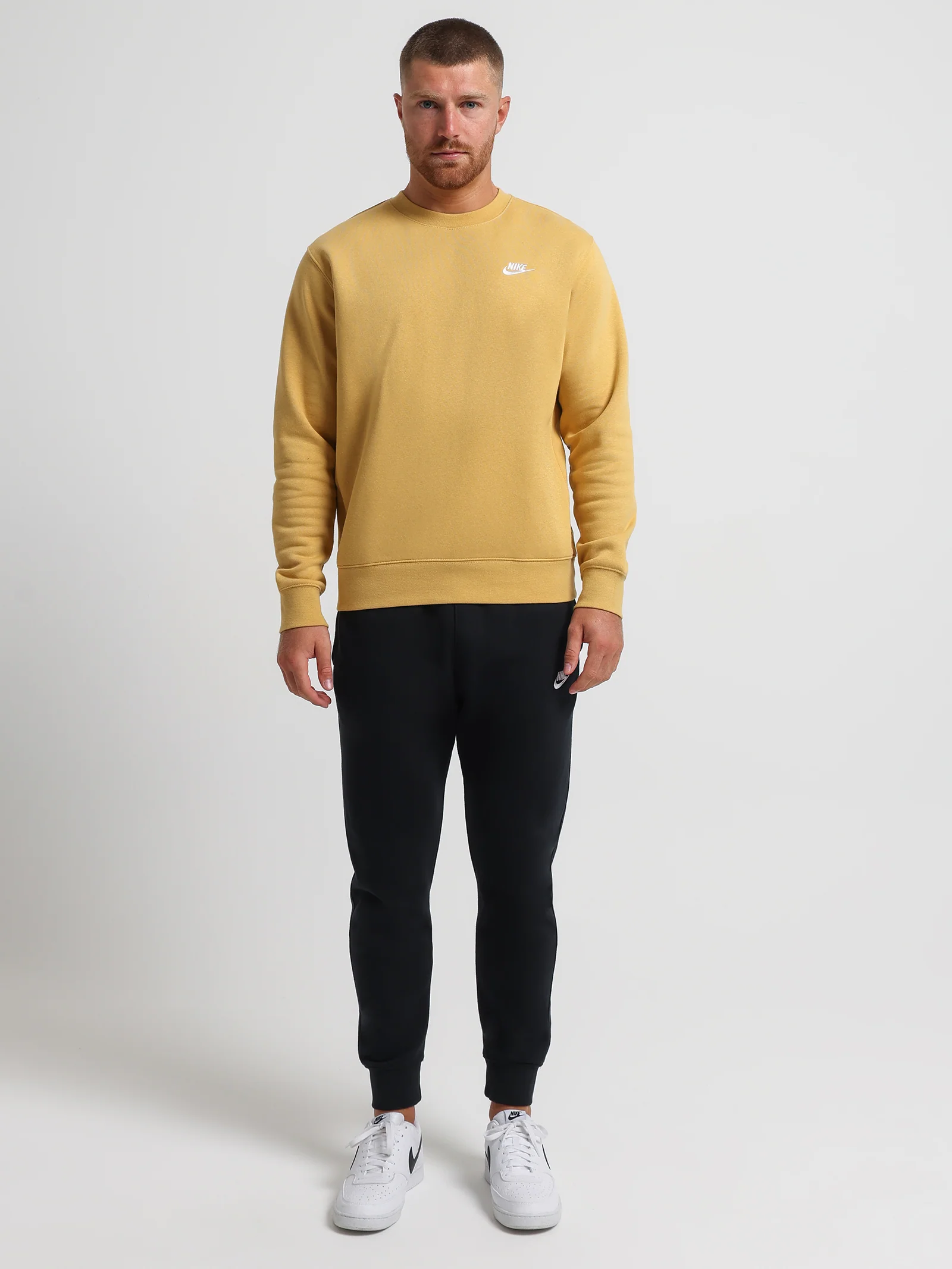 Sportswear Club Crew BB Jumper