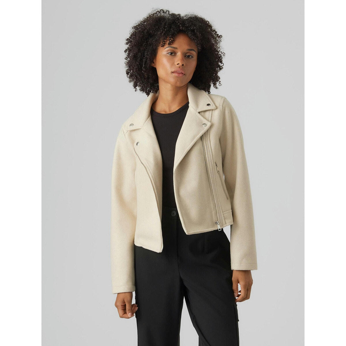 Blouson court zippé