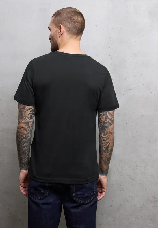 Basic V-Neck T-Shirt