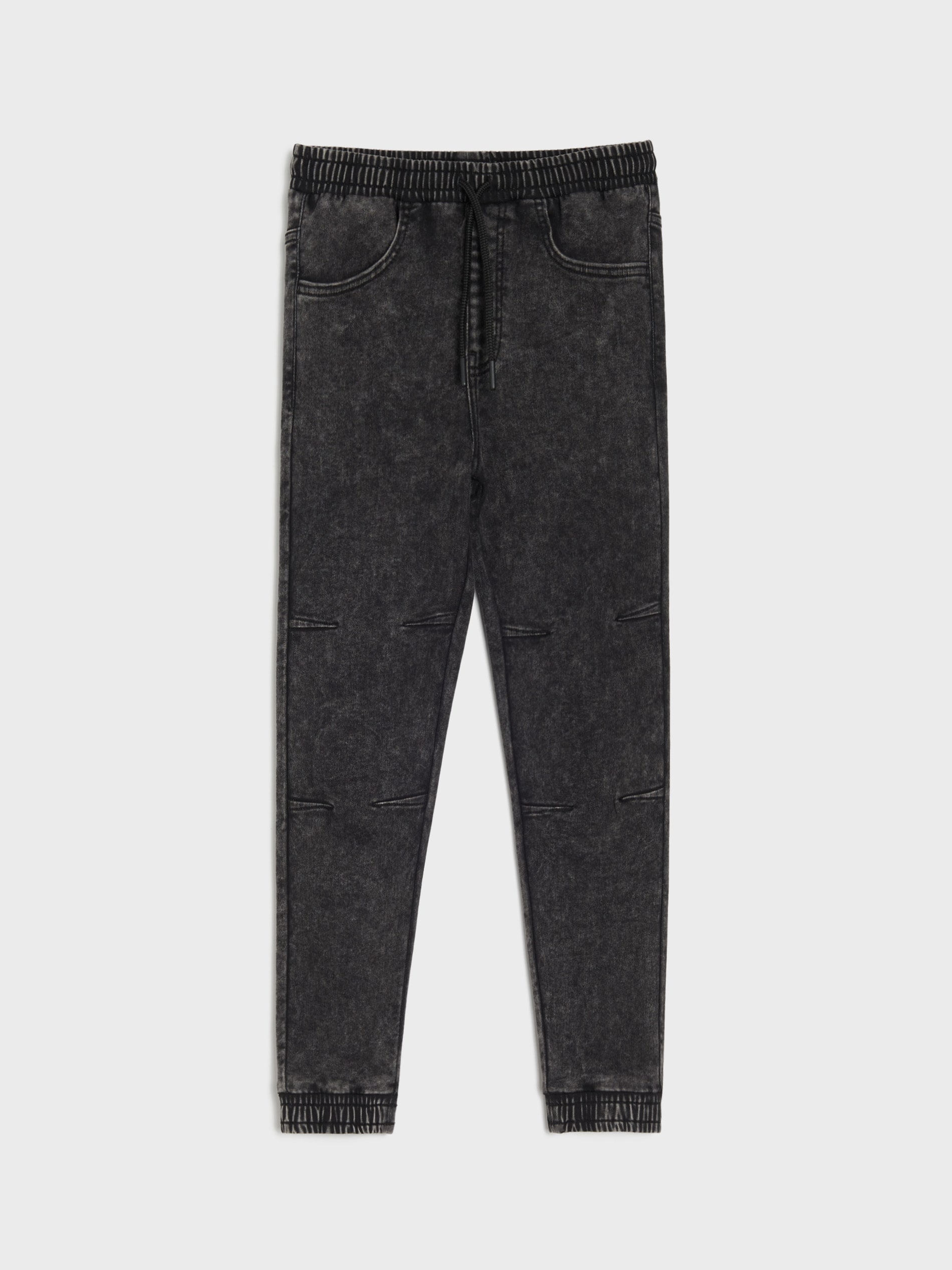 Jeansy jogger z efektem sprania
